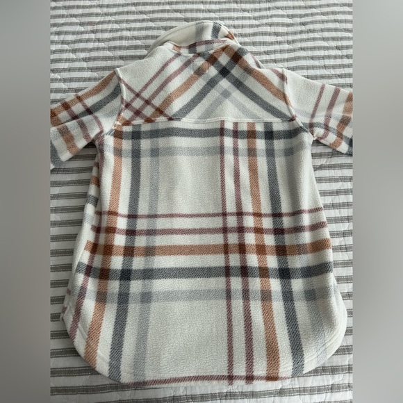 Altar’d State Cole Fleece Shacket Small - Picture 6 of 7